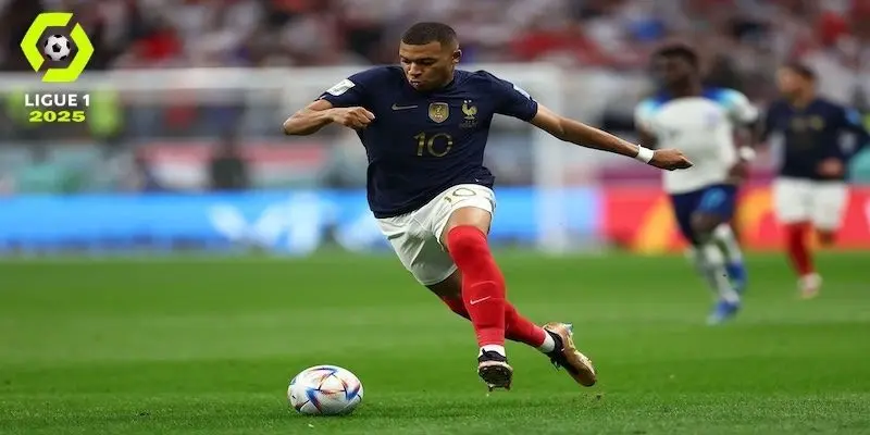 Kylian Mbappé - Ngôi sao sáng của bóng đá Pháp hiện đại